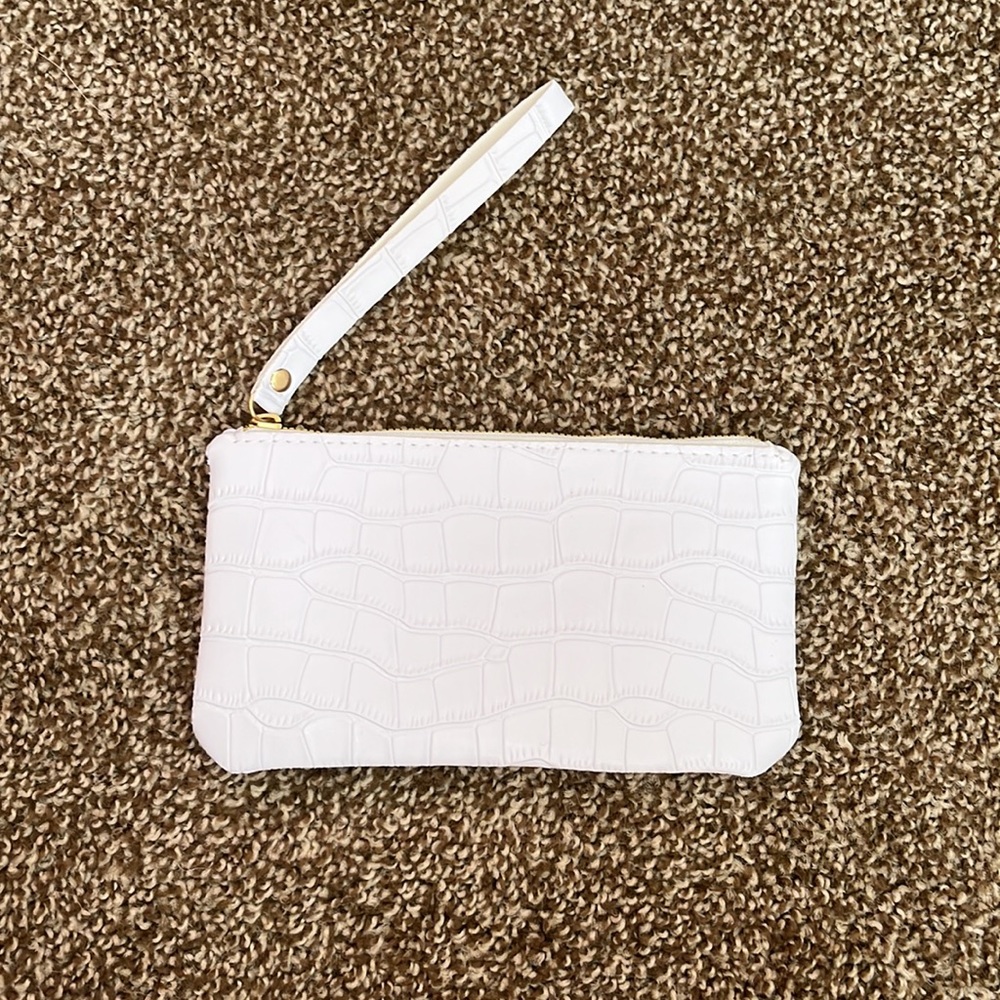 Croc Clutch Wristlet Clutch - Picture 5 of 6